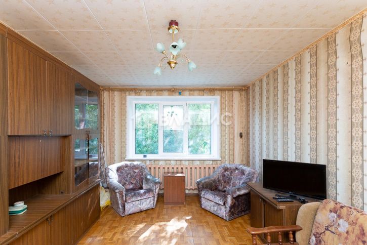 2-комн квартира улица Соколова-Соколёнка