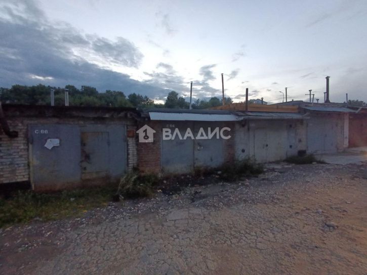 Гараж/парковка улица Диктора Левитана