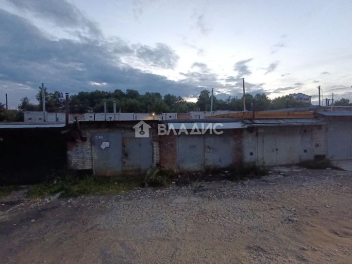 Гараж/парковка улица Диктора Левитана