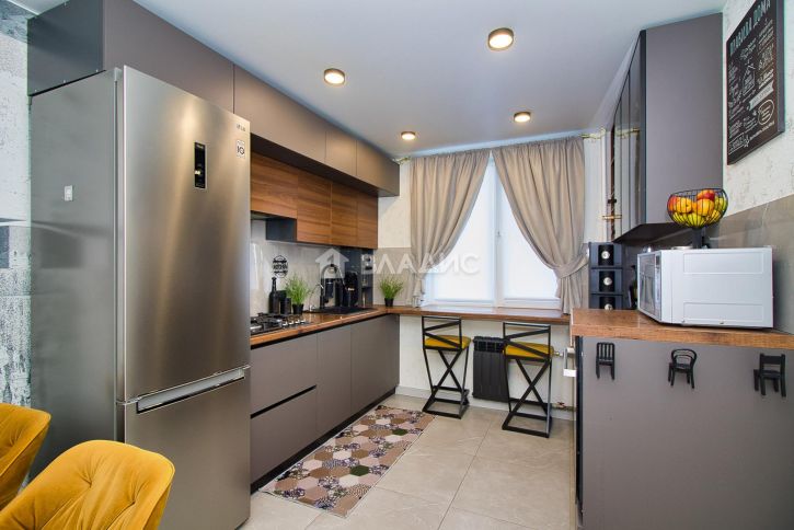 3-комн квартира Добросельская улица