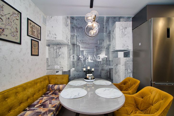 3-комн квартира Добросельская улица