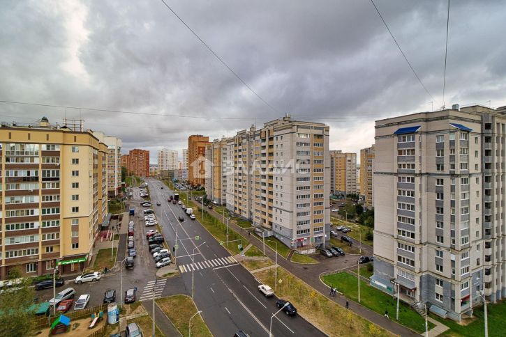 3-комн квартира улица Пугачёва