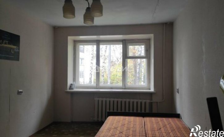 3-комн квартира ул Крайнова, 14,  д. 14