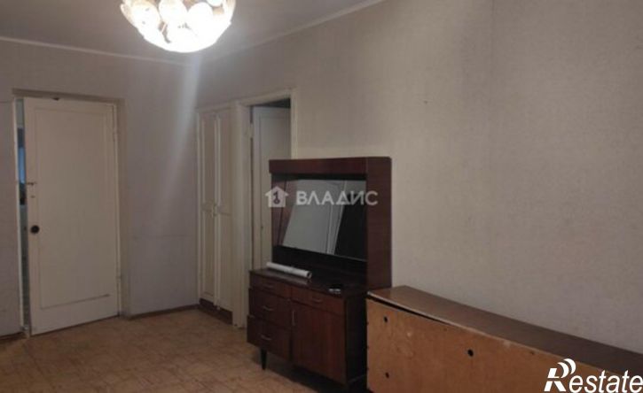 3-комн квартира ул Крайнова, 14,  д. 14