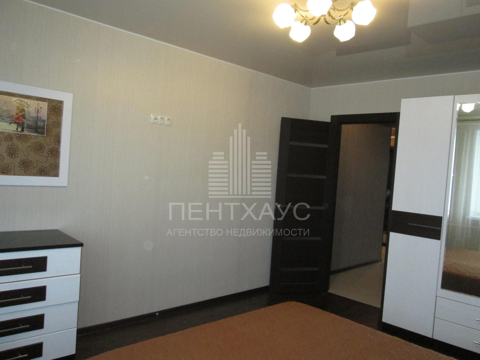 Сдать квартиру за 40 000 рублей на Перекопский военный г-к, 33