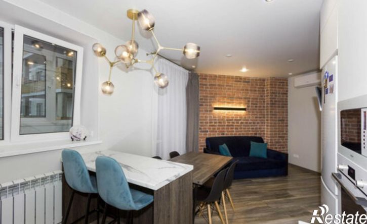 3-комн квартира Славная улица, 4,  д. 4