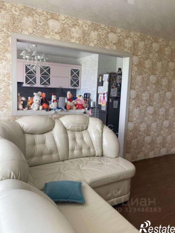 3-комн квартира Новгородская улица, 19А,  д. 19А