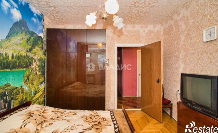 4-комн квартира улица Мира, 6,  д. 6