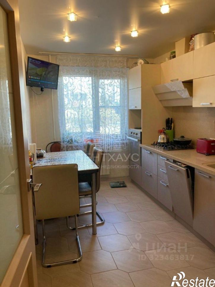 3-комн квартира улица Жуковского, 22,  д. 22