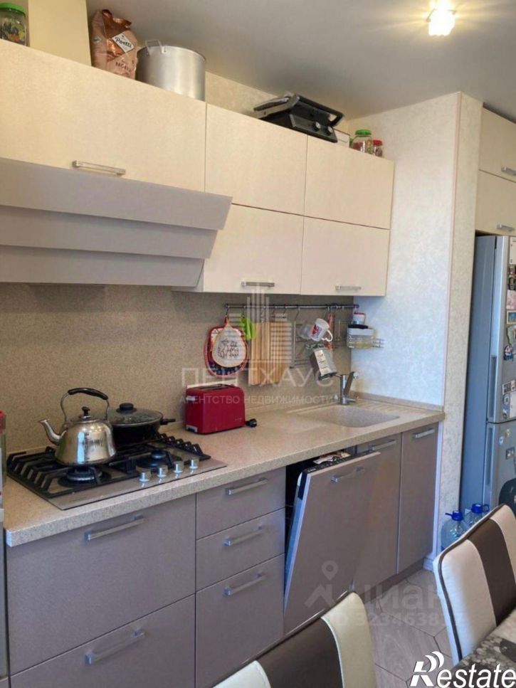 3-комн квартира улица Жуковского, 22,  д. 22