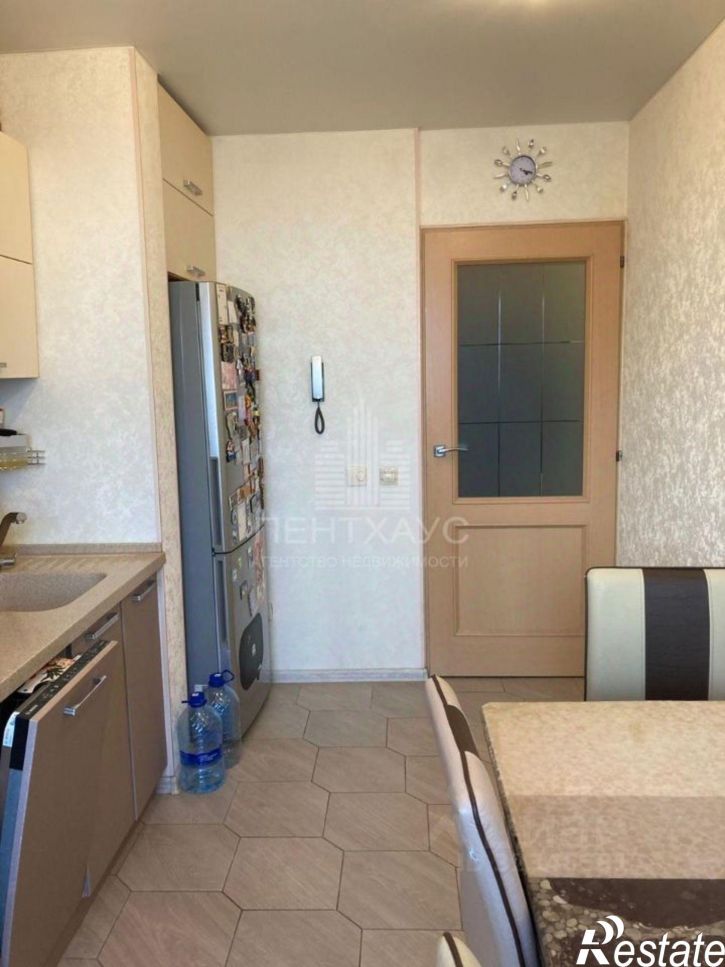 3-комн квартира улица Жуковского, 22,  д. 22