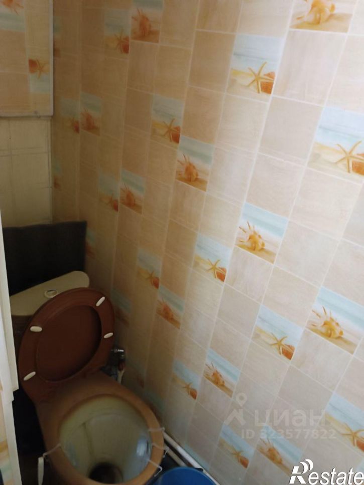 Комната улица Батурина, 37,  д. 37