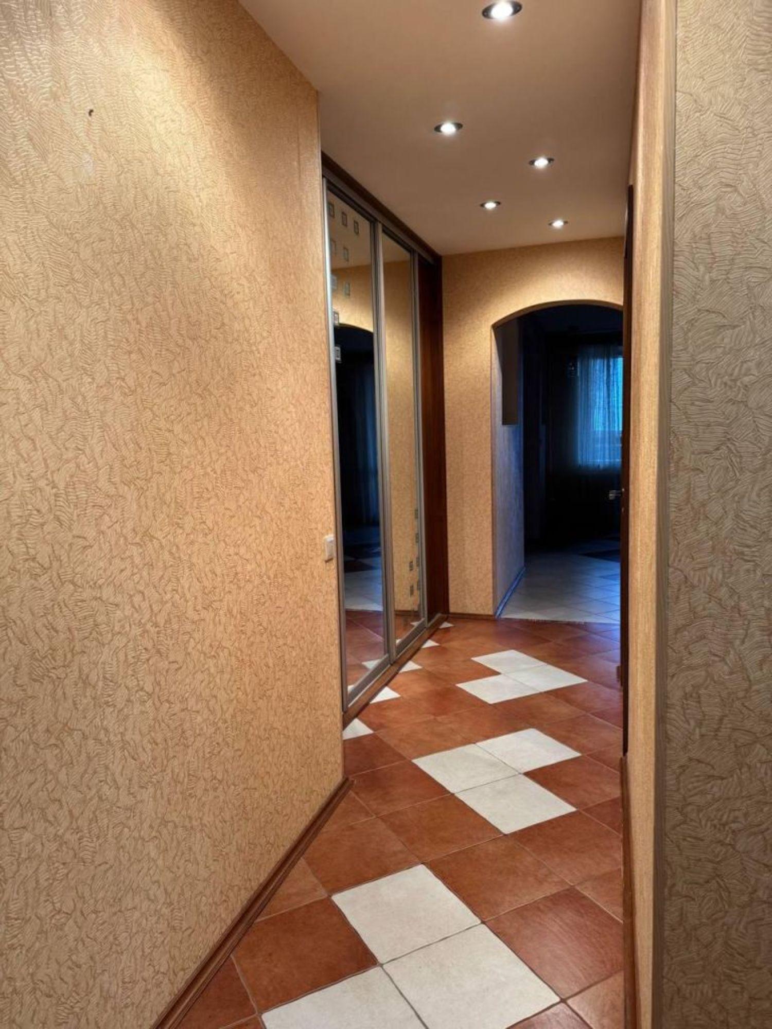 Купить квартиру за 5 800 000 рублей на Верхняя Дуброва ул, 36ж