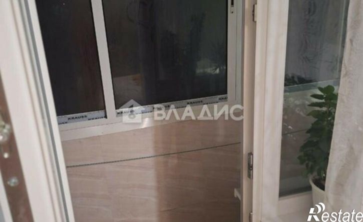 1-комн квартира улица Комиссарова, 59,  д. 59