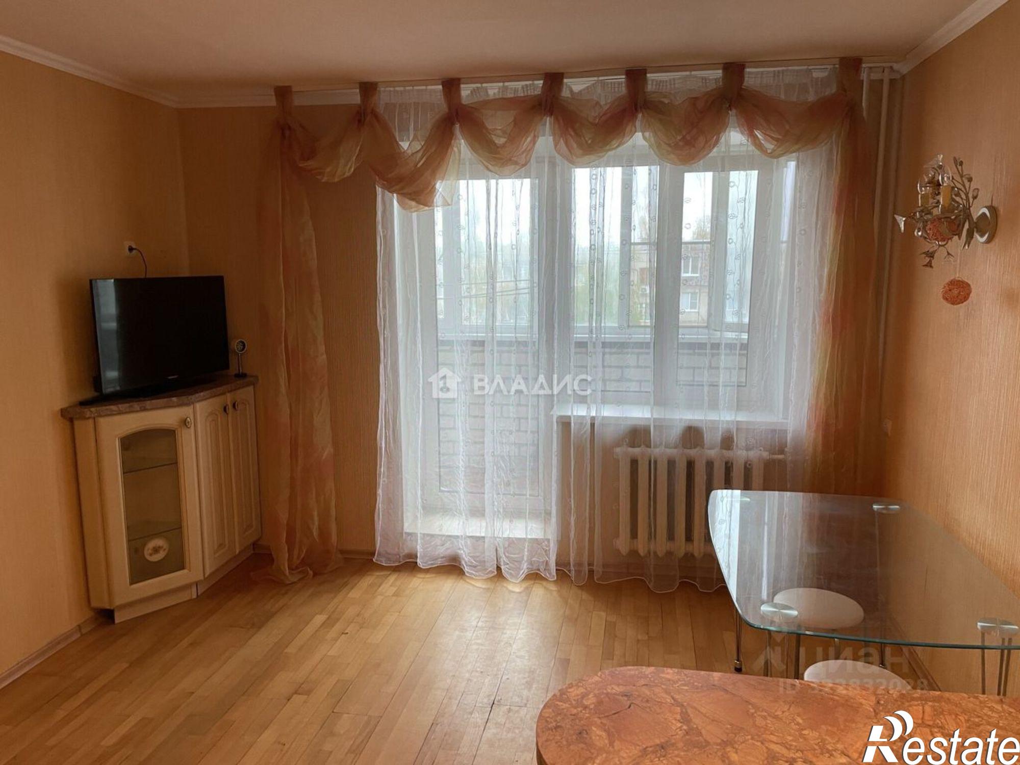 Сдать квартиру за 40 000 рублей на проспект Ленина, 38