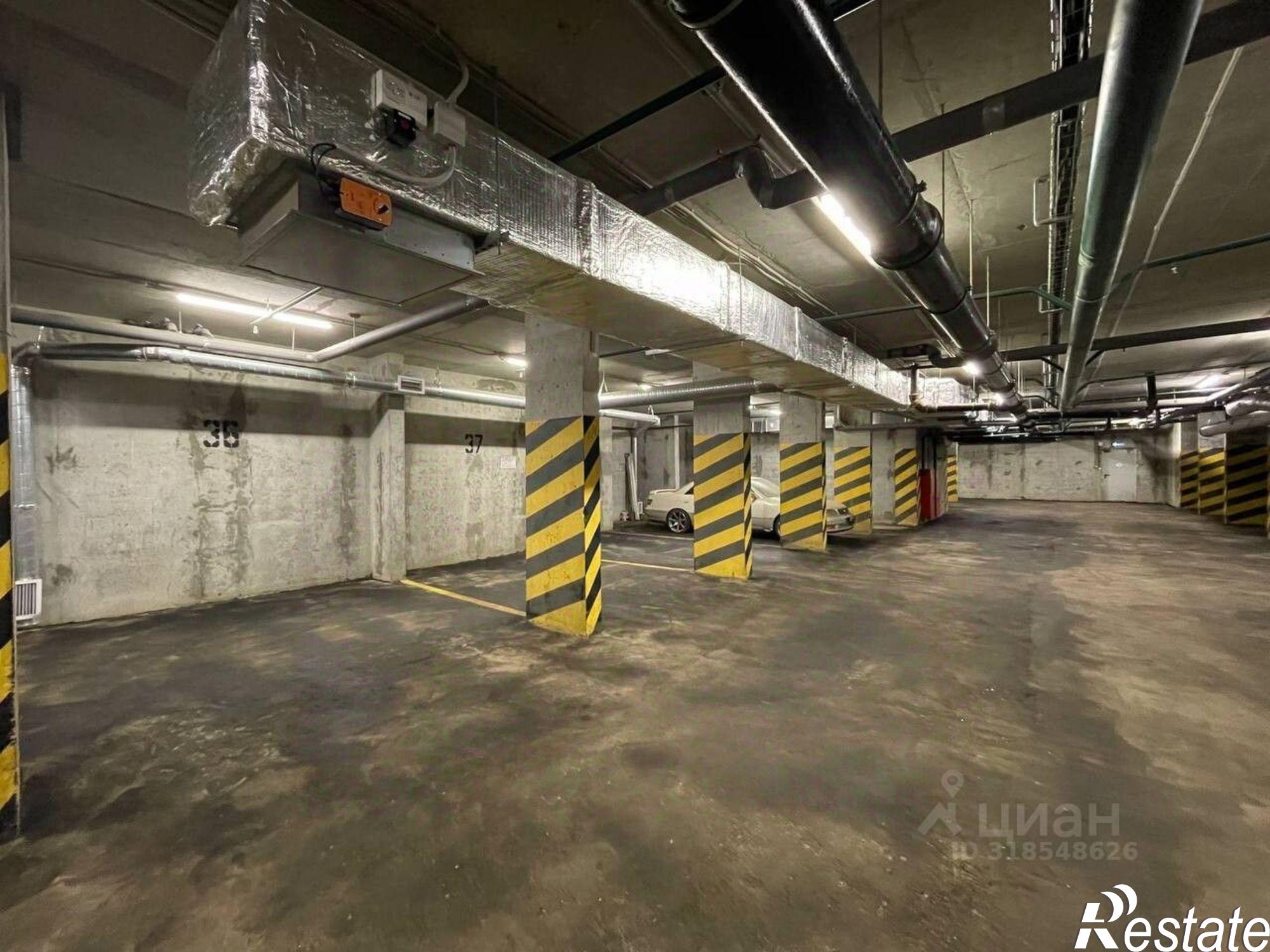 Купить гараж, место в паркинге за 879 710 рублей на ул Верхняя Дуброва, 44