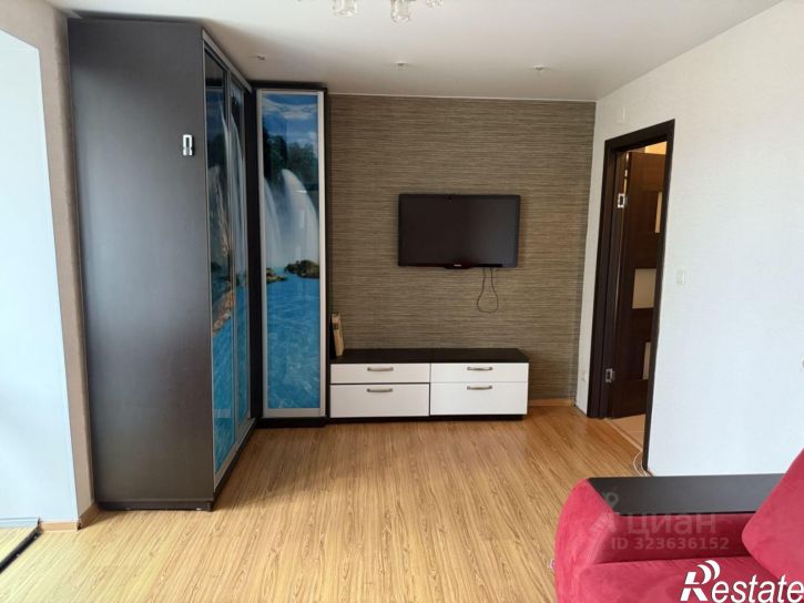 2-комн квартира пр-кт Строителей, 26Б,  д. 26Б