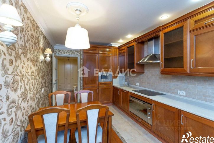 3-комн квартира улица Горького, 27,  д. 27