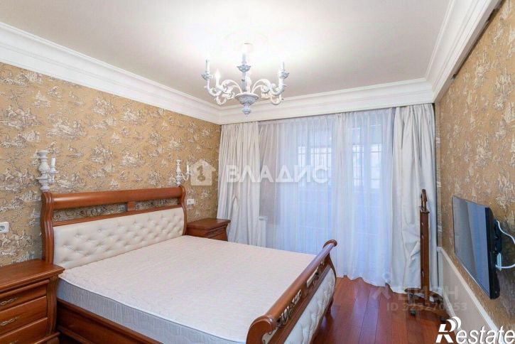 3-комн квартира улица Горького, 27,  д. 27