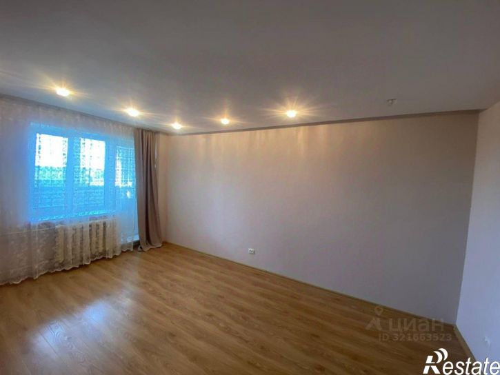 1-комн квартира улица Сурикова, 10Б,  д. 10Б