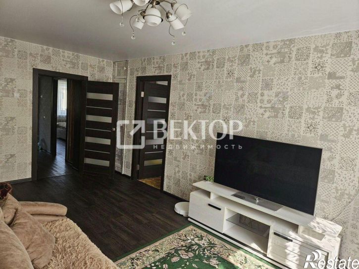 3-комн квартира улица Горького, 84,  д. 84