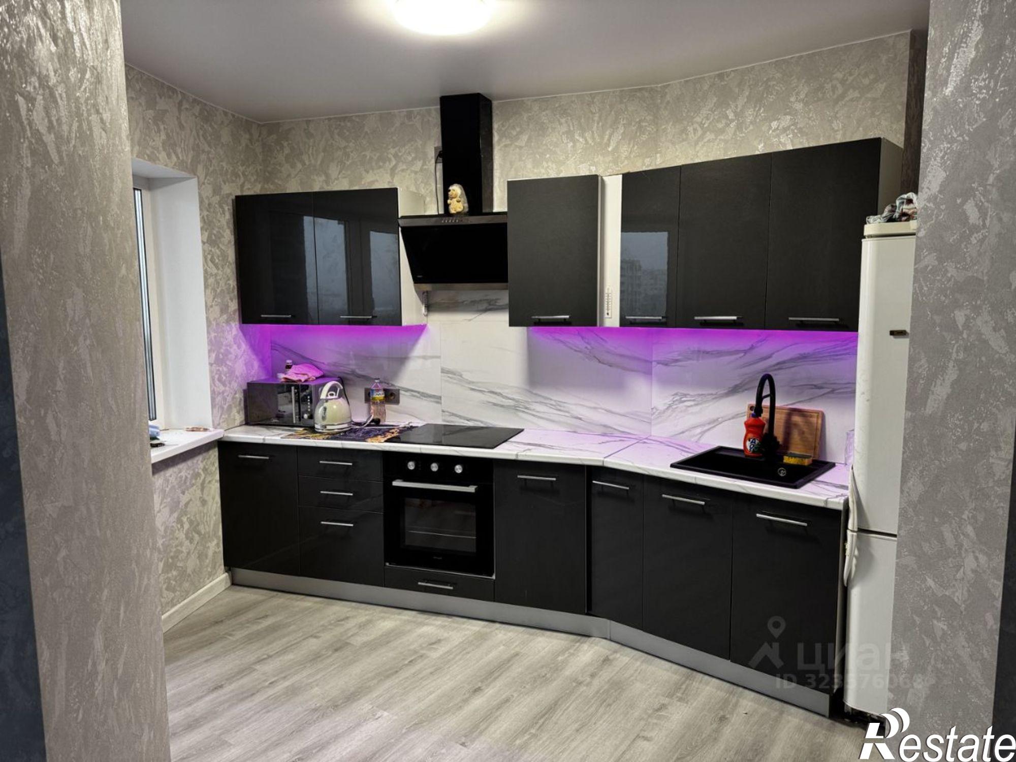 Сдать квартиру за 70 000 рублей на Офицерская улица, 1А к3