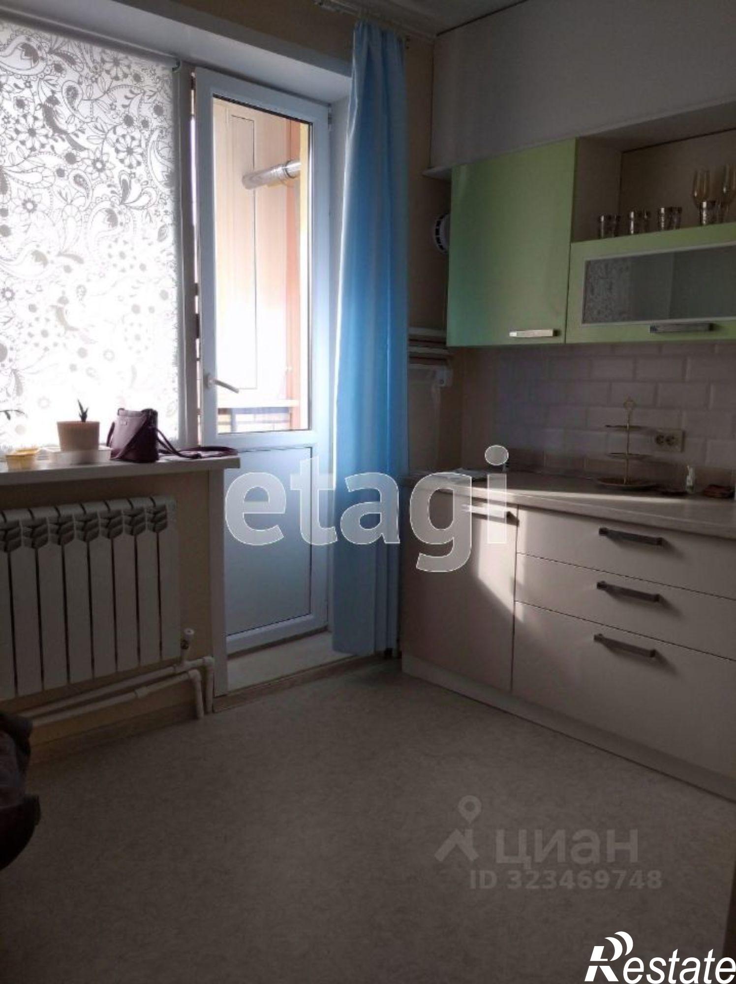 Сдать квартиру за 18 000 рублей на Бородинская улица, 4 к2