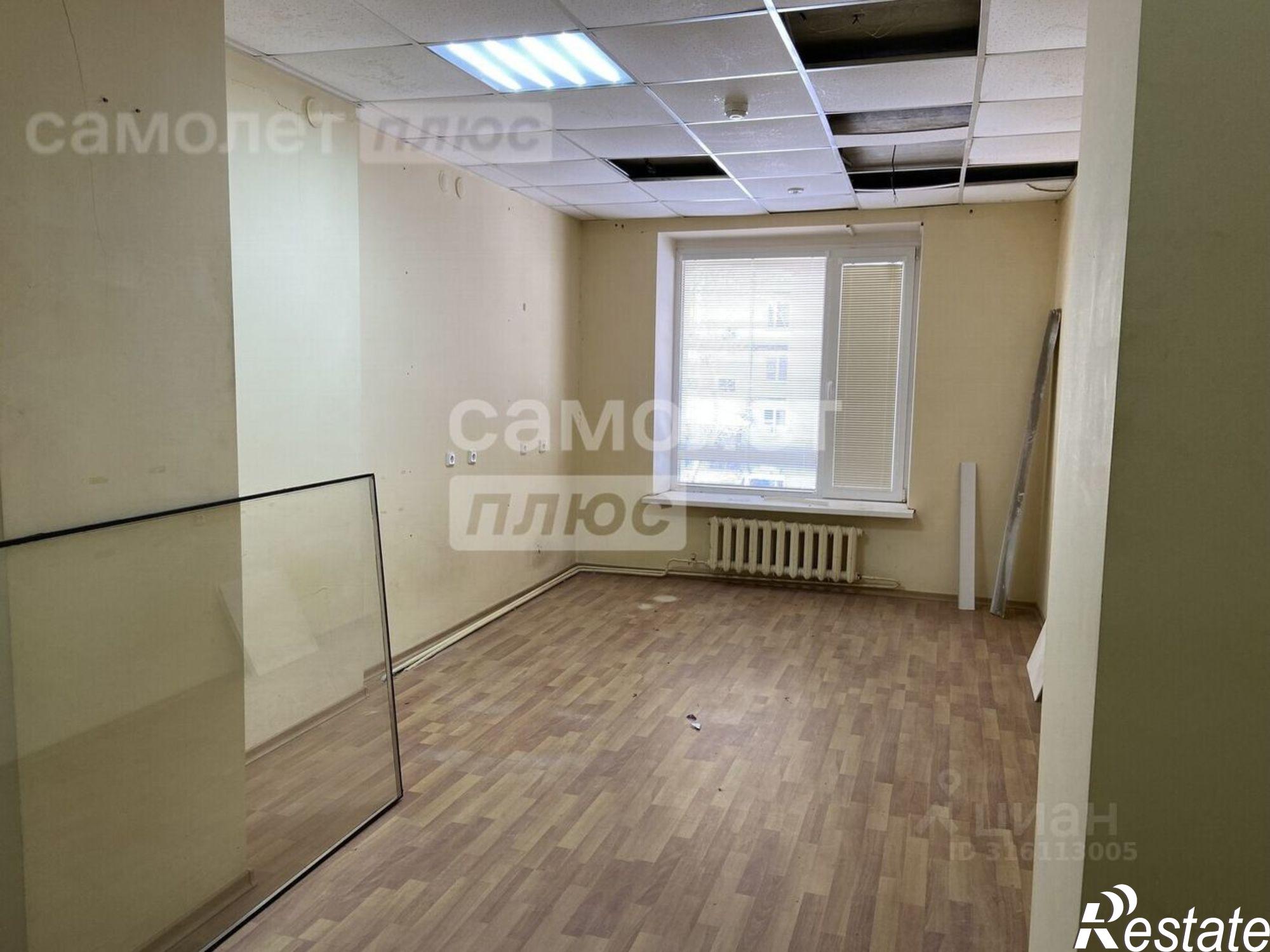 Купить помещение свободного назначения за 15 000 000 рублей на улица Верхняя Дуброва, 36Г