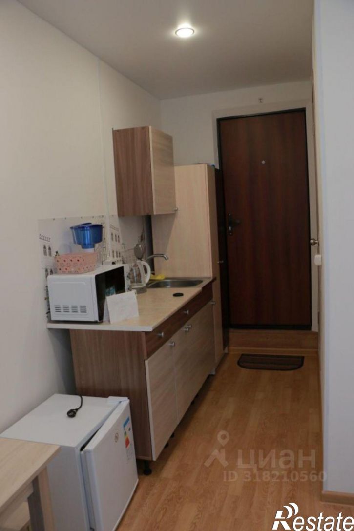 3-комн квартира улица Усти-на-Лабе, 15,  д. 15