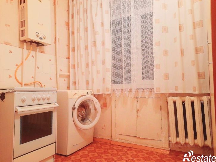 2-комн квартира Школьный проезд, 4,  д. 4