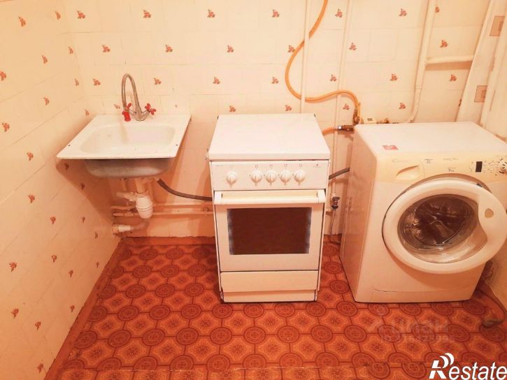 2-комн квартира Школьный проезд, 4,  д. 4