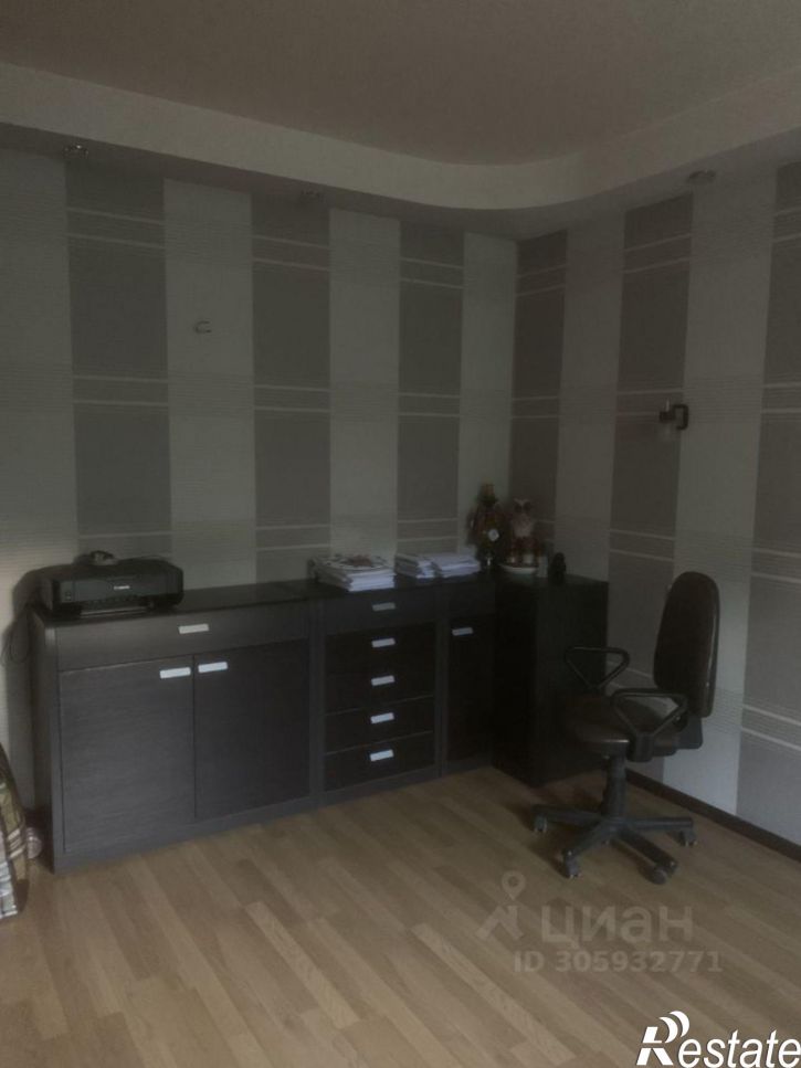 4-комн квартира улица Мира, 22А,  д. 22А