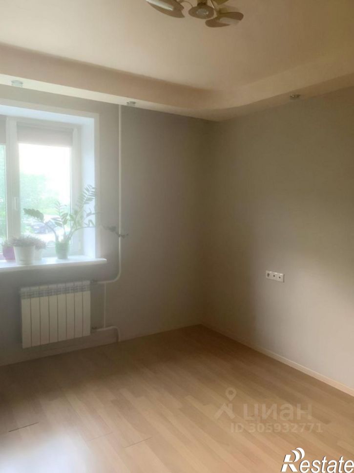 4-комн квартира улица Мира, 22А,  д. 22А