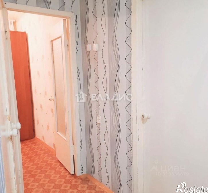 2-комн квартира Школьный проезд, 4,  д. 4