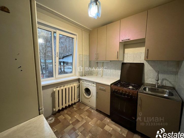 3-комн квартира улица Балакирева, 31,  д. 31