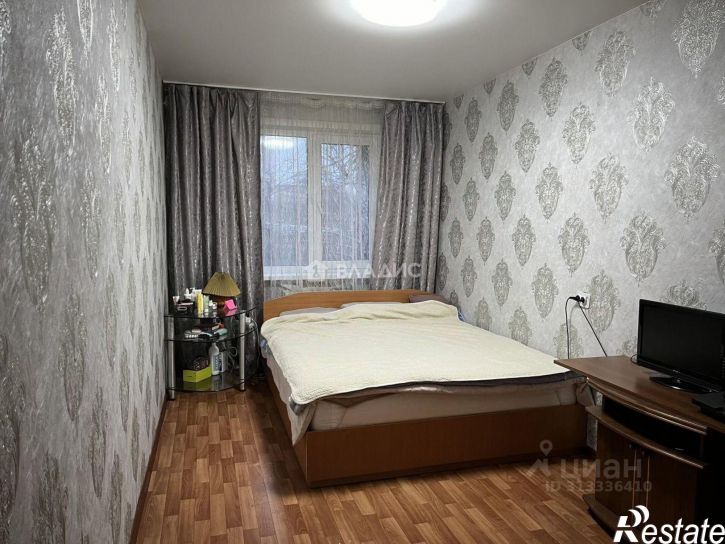 3-комн квартира улица Балакирева, 31,  д. 31