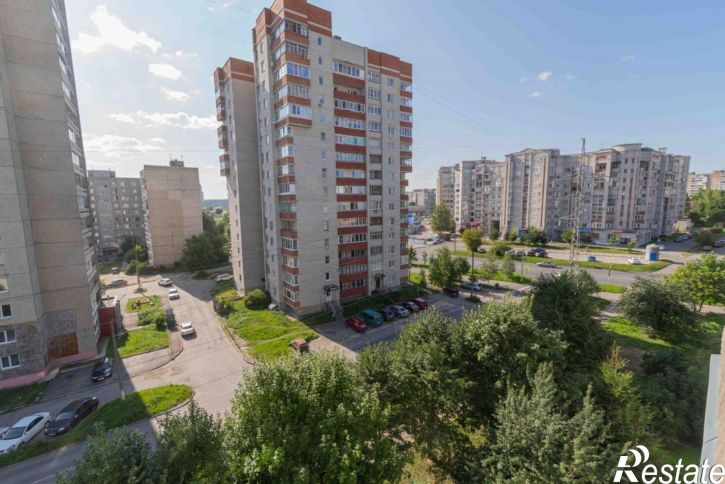 3-комн квартира улица Нижняя Дуброва, 35,  д. 35