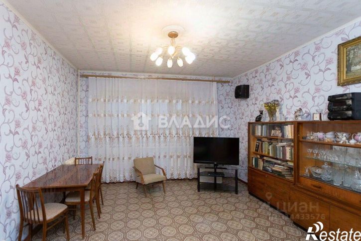 2-комн квартира проспект Строителей, 13Г,  д. 13Г