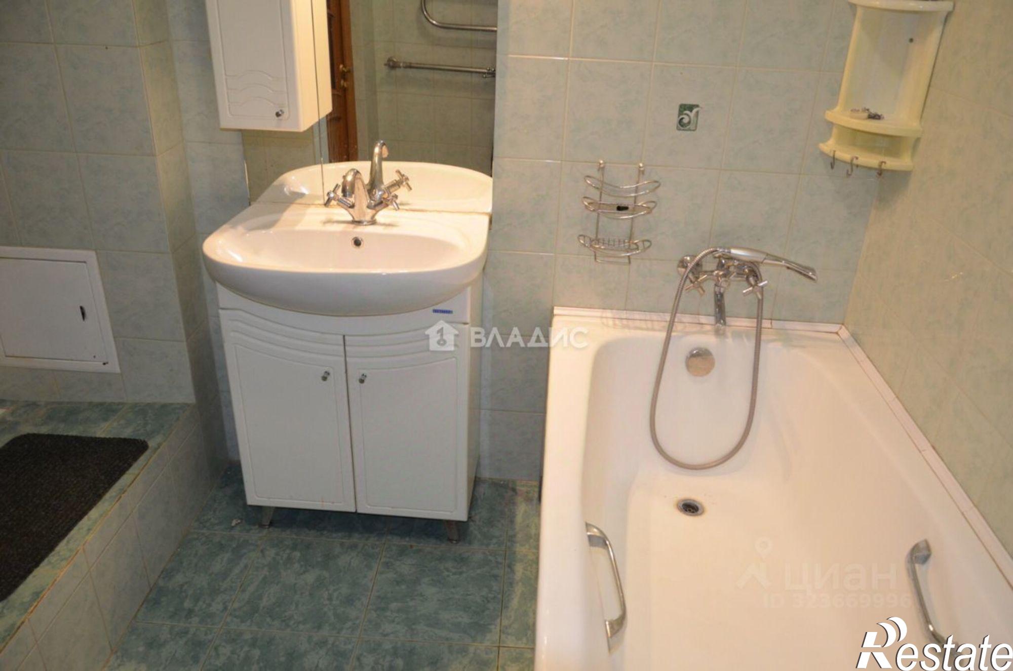 Купить квартиру за 13 690 000 рублей на Октябрьский проспект, 36