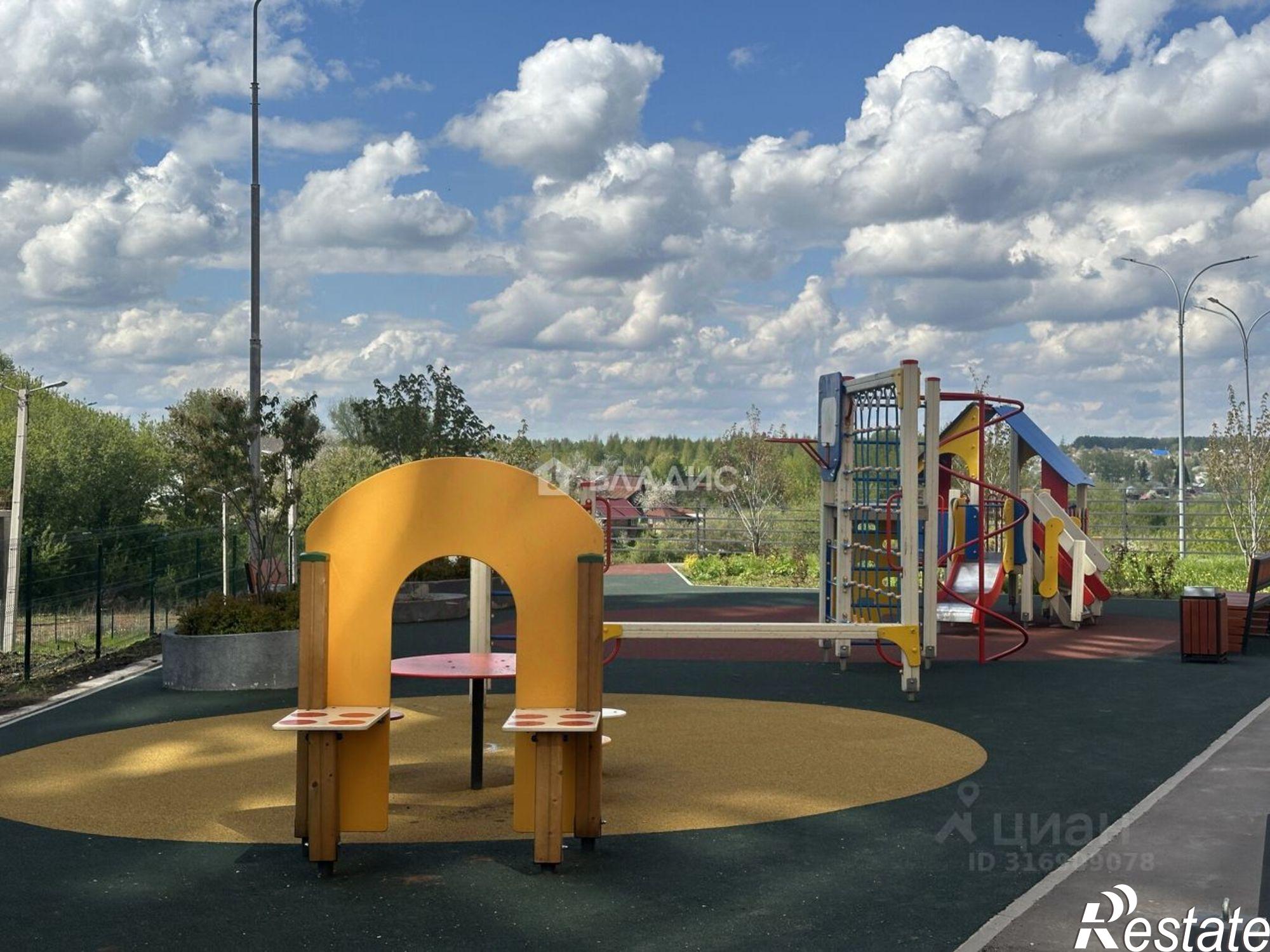 Купить квартиру за 4 500 000 рублей на улица Лакина, 2Г