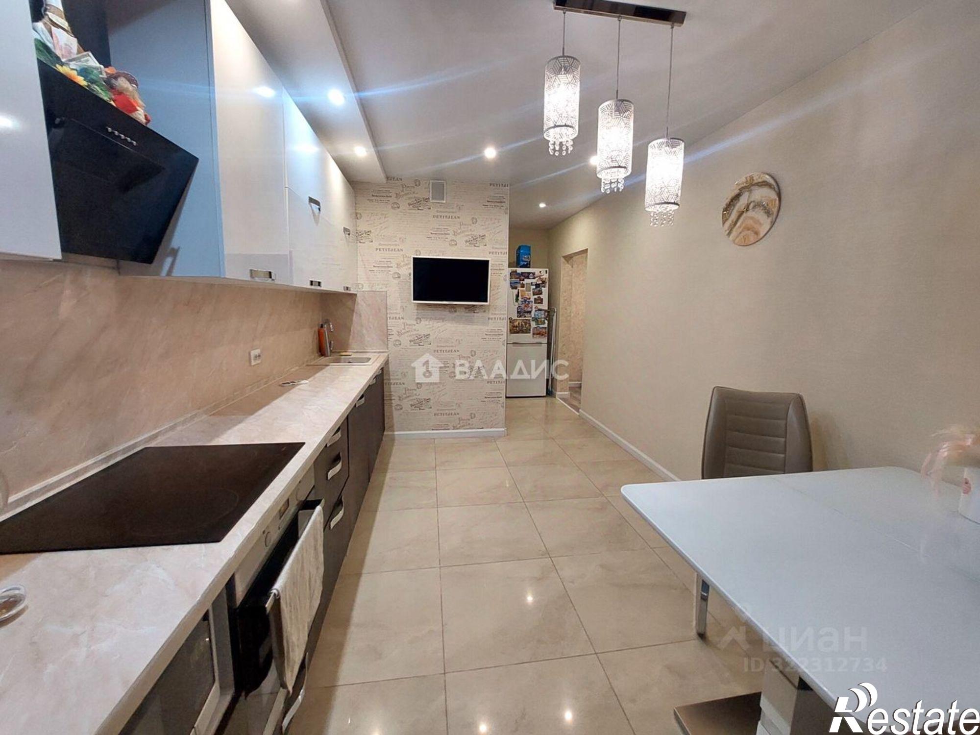 Купить квартиру за 10 700 000 рублей на улица Нижняя Дуброва, 15