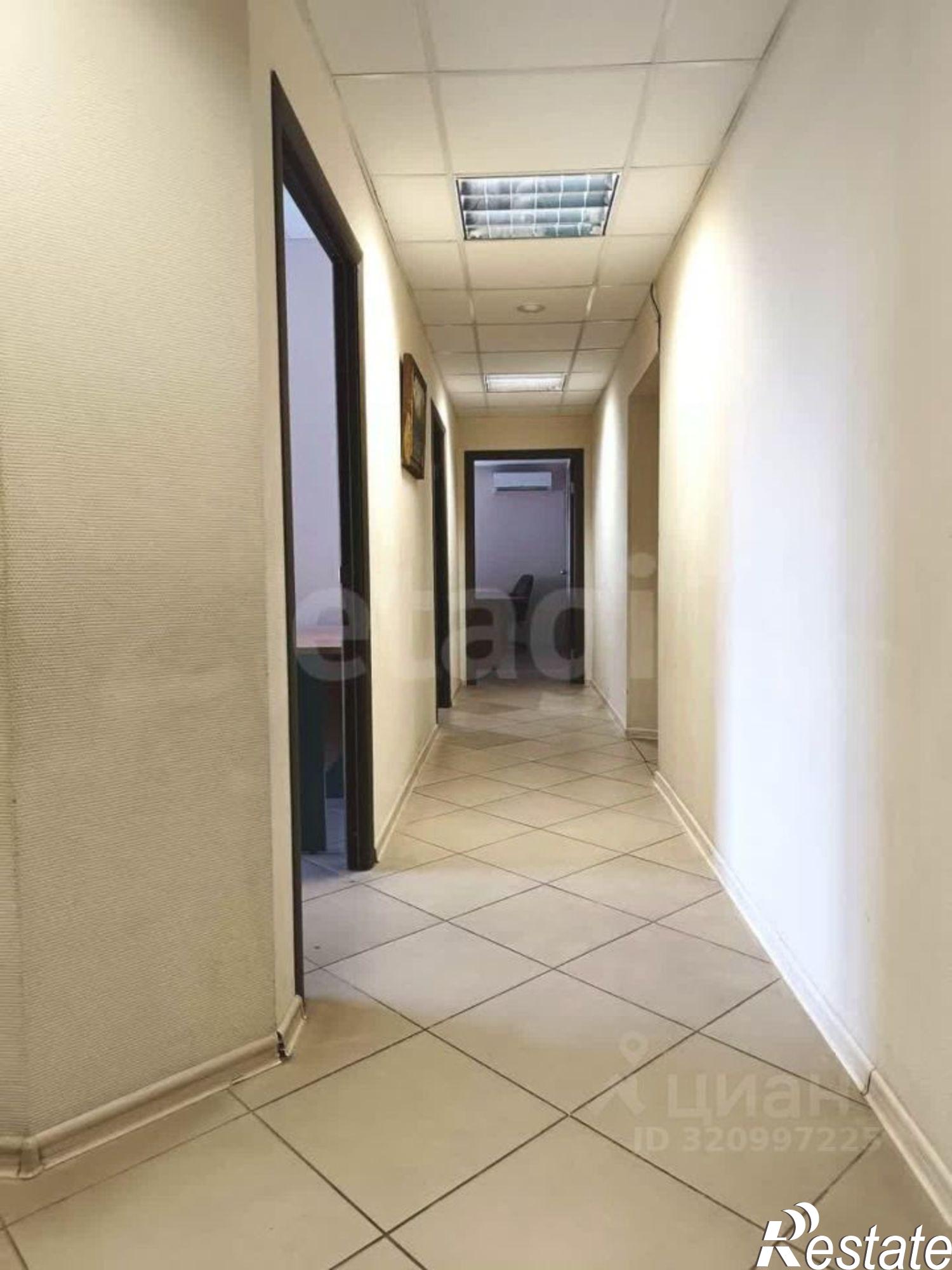 Купить помещение свободного назначения за 15 421 700 рублей на улица Батурина, 35Б