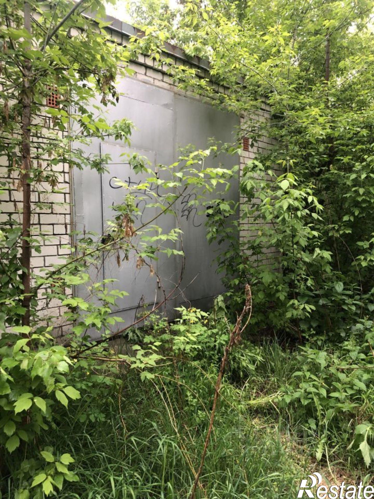 Купить гараж, место в паркинге за 2 883 300 рублей на Добросельская улица