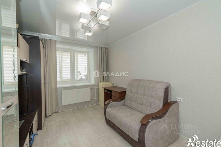 1-комн квартира Новгородская улица, 32,  д. 32