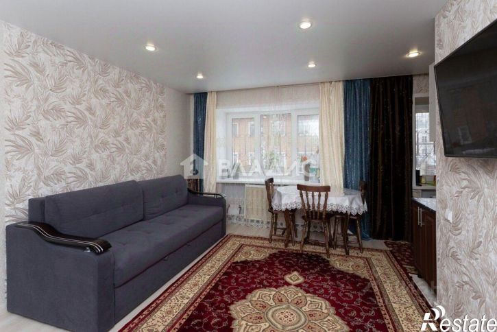 2-комн квартира улица Стасова, 15/12,  д. 15/12