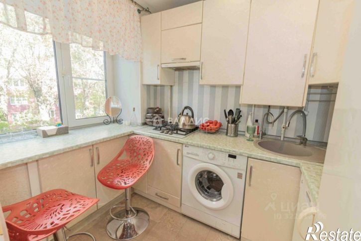 3-комн квартира проезд Лакина, 8,  д. 8