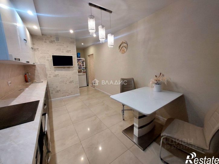 3-комн квартира улица Нижняя Дуброва, 15,  д. 15