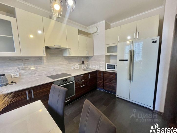 3-комн квартира ул Гвардейская, 15,  д. 15