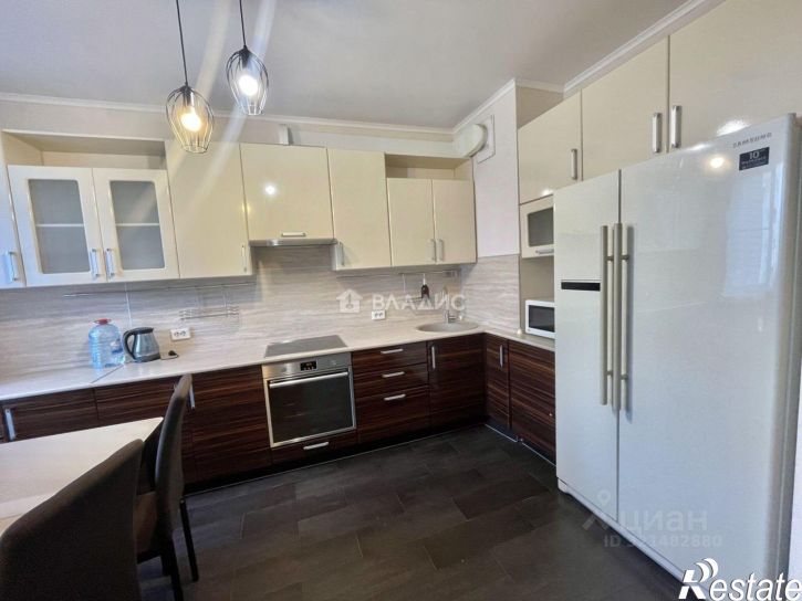 3-комн квартира ул Гвардейская, 15,  д. 15