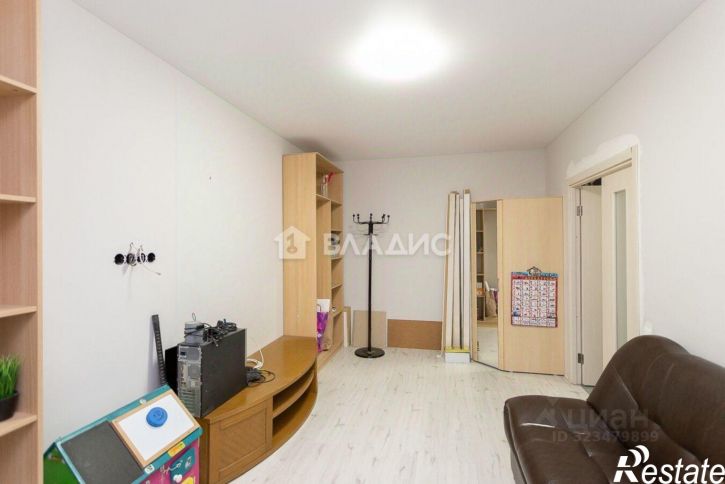 3-комн квартира ул Славная, 4,  д. 4